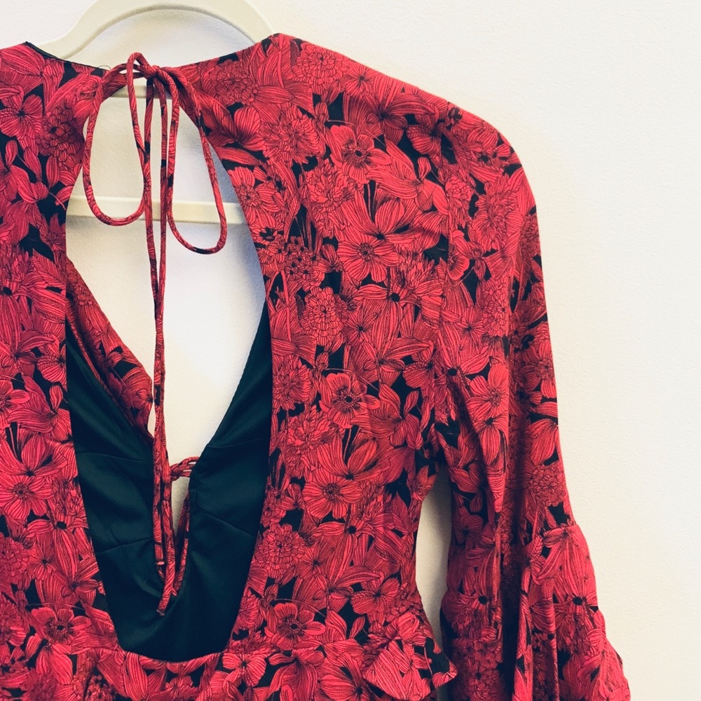 Zara | Open Back Red Floral Long Sleeve Dress